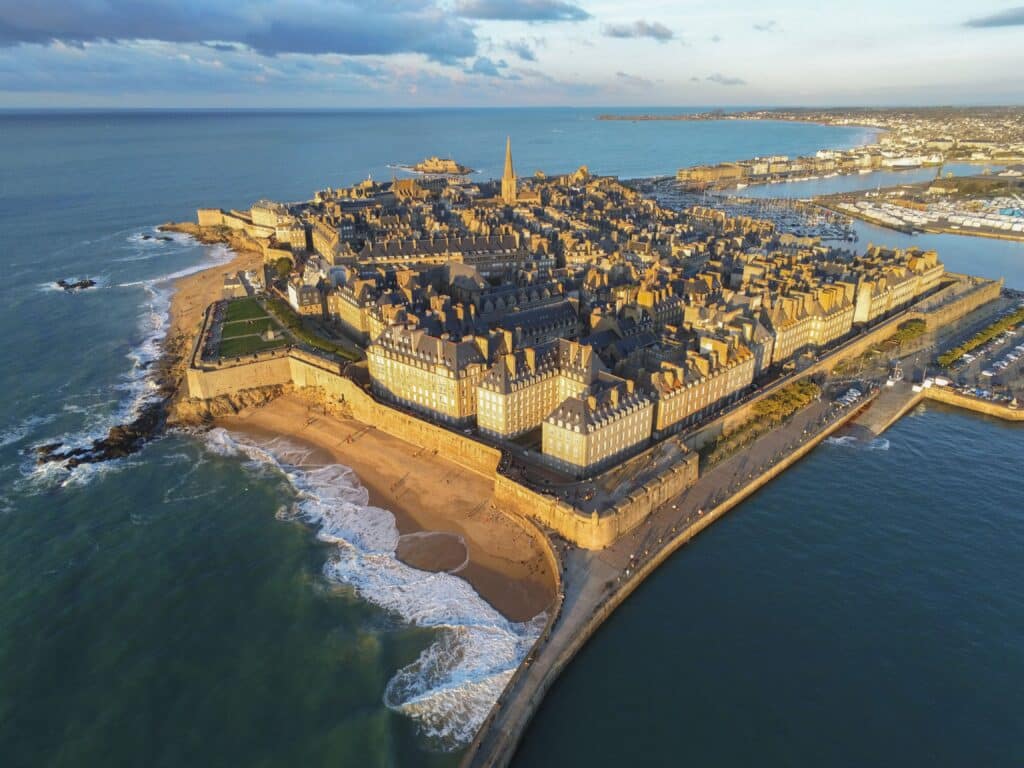 paysage forteresse Saint-Malo
